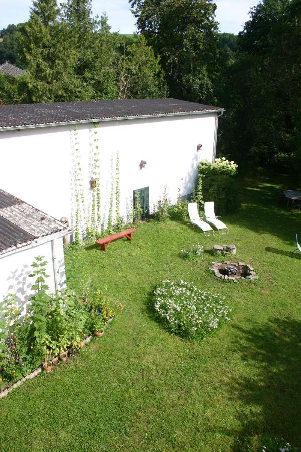 Ferienhaus Rehblick Rockeskyll Buitenkant foto